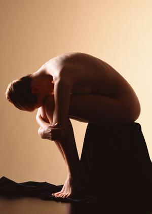 目尻切開という方法はどうですか